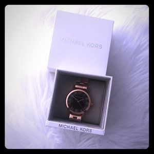 Brand new Rose gold Michael Kors women’s watch